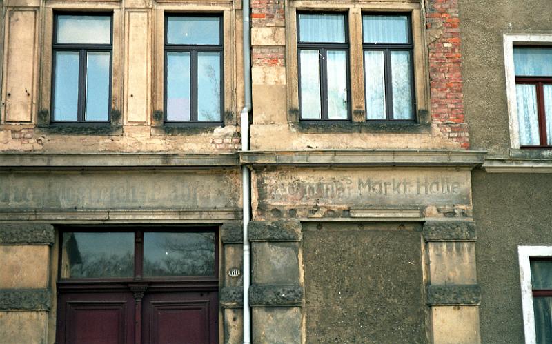 Dresden-Äußere Neustadt, Rudolf-Leonhard-Str. 60, 22.3.1995.jpg - Mostrich-Fabrik / ... Markt-Halle